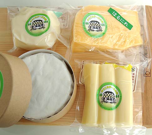 北海道オホーツクの農家製（フェルミエ）チーズ：ゆう子のチーズ小屋