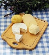 北海道オホーツクの農家製（フェルミエ）チーズ：工房シーサックル